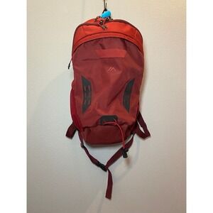 Quest Hydration Pack Backpack 2L Maroon Bag Hiking Pockets Water Bladder Hike
